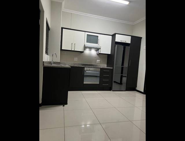 1 BEDROOM PROPERTY TO RENT IN UMHLANGA RIDGE